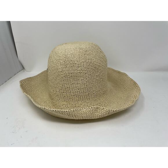 Brave & True Crenshaw Bucket Hat Natural Straw Summer Sun Hat One Size NWT - Picture 3 of 8